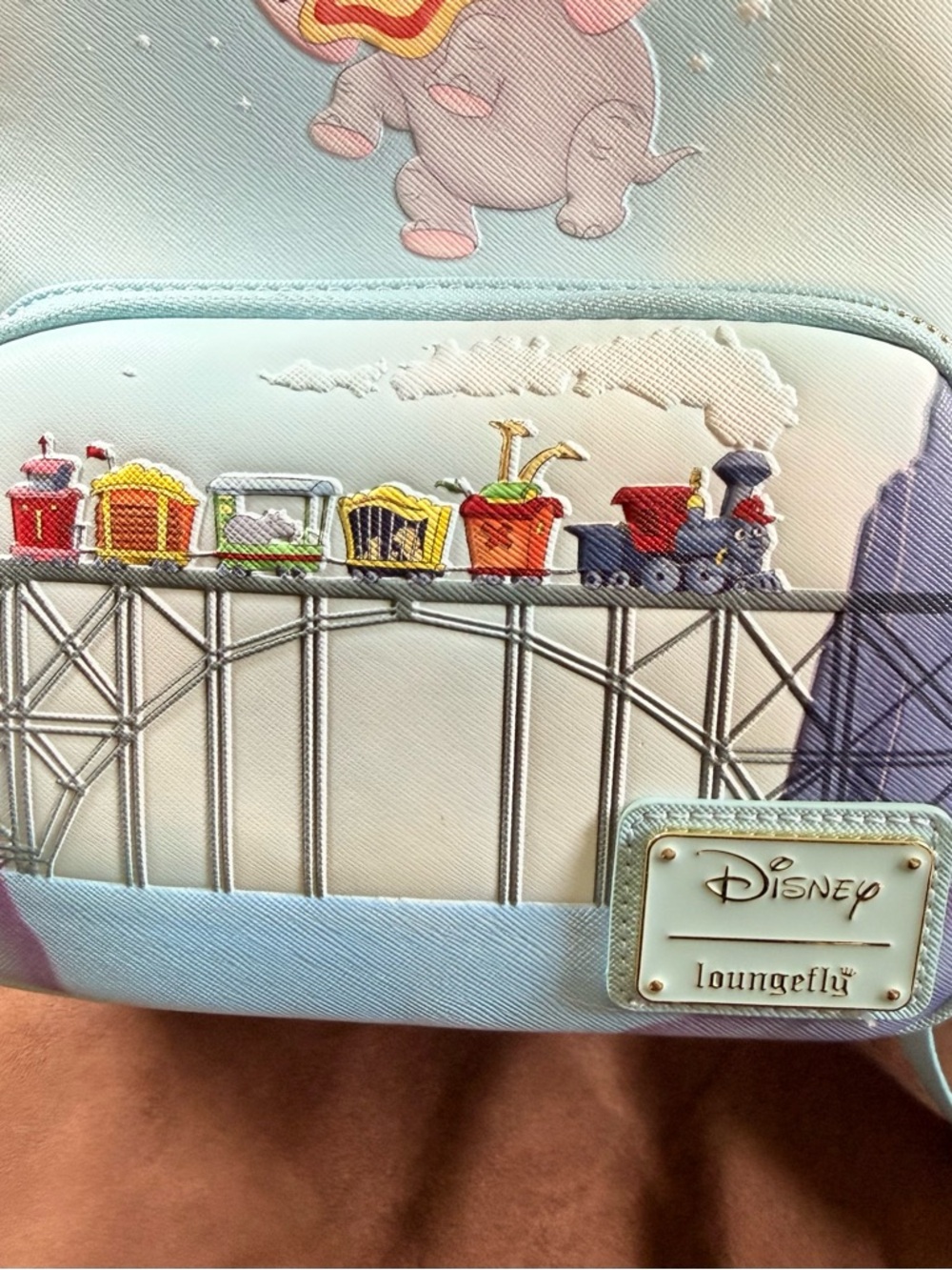 Disney Dumbo Loungefly Backpack - Picture 5 of 8
